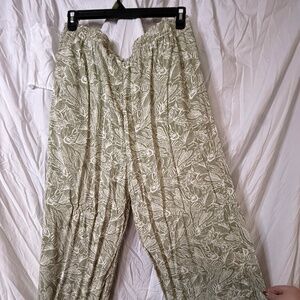 flowy olive green paisley beach pants 1X